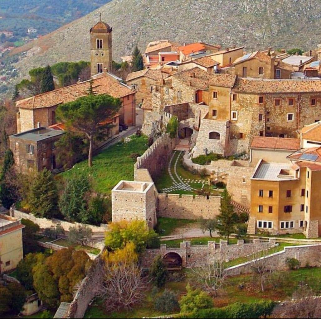 Pink House Διαμέρισμα Fara in Sabina Εξωτερικό φωτογραφία